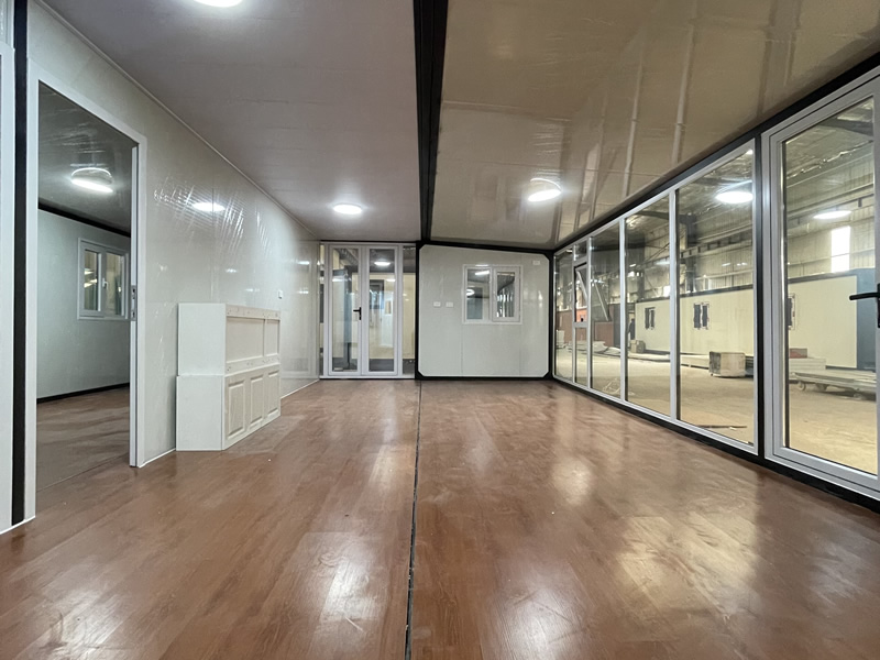 40ft Glass Curtain Wall