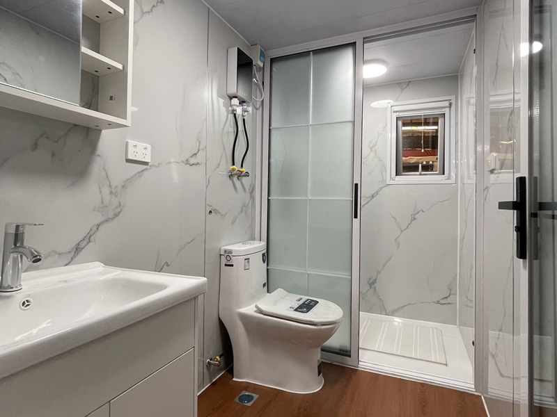 40ft Glass Curtain Wall