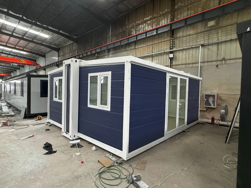 Mini 20 Feet Double Wing Expansion Integrated House
