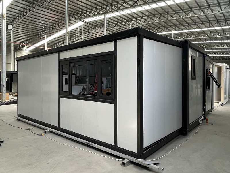 20ft Horizontal Strip Window