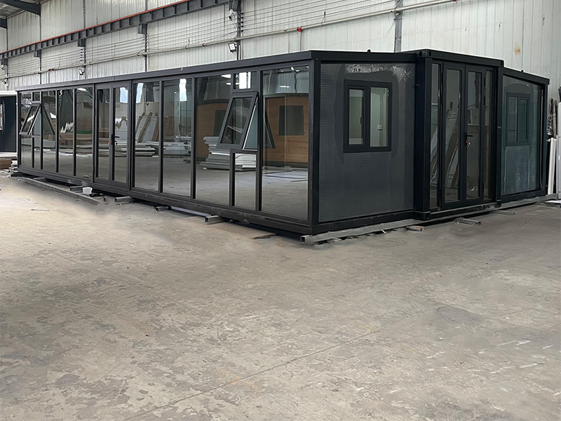 40ft Glass Curtain Wall